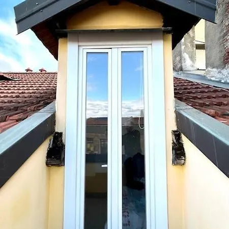 Sky-view Flat In Centre